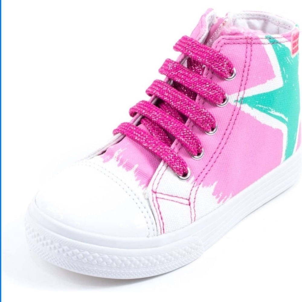 NWT. Agatha Ruiz De La Prada Star Print Kids Trainers/Lace Boots Different sizes